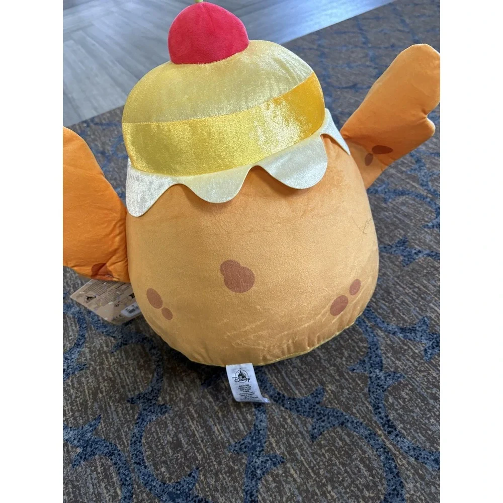 Disney Munchlings Pineapple‎ Upside Down Cake Stitch Plush Baked Treats 15